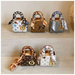 Midi size Dior like bag